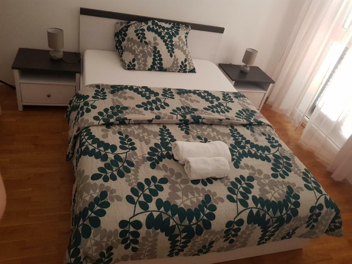 Apartment Doris Кострена Екстер'єр фото